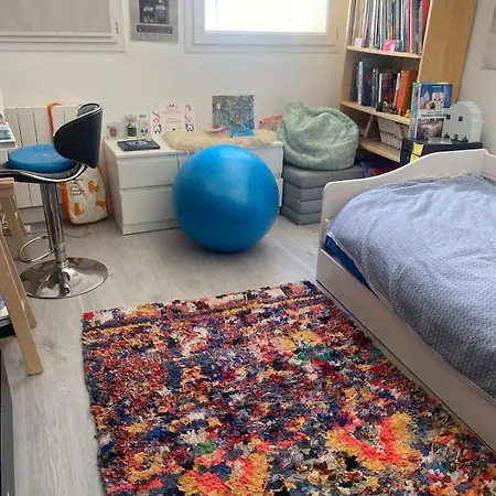 Cozy 3-room Apartment, Central, Terrace *